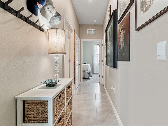 5th image of 4119 NW 44TH CIRCLE