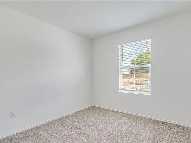 173 Balmorehea St — Photo 19