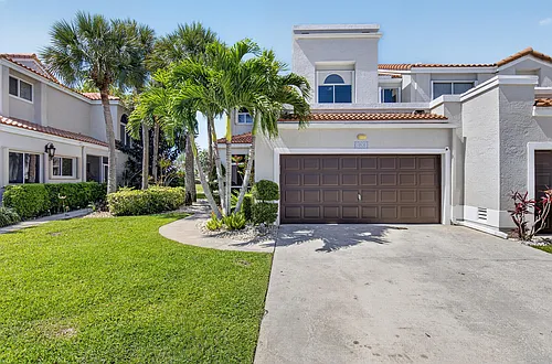 10530 Lake Vista Cir Photo 1