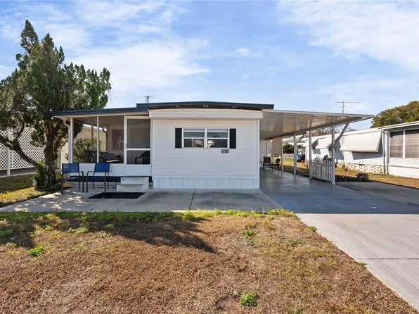 37332 Sandra Ave, Zephyrhills, FL 33542