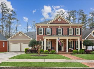 962 Moores Walk Ln, Suwanee, GA 30024