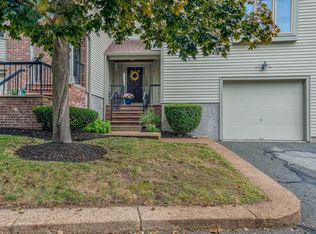 64 Maple St APT A, Canton, MA 02021