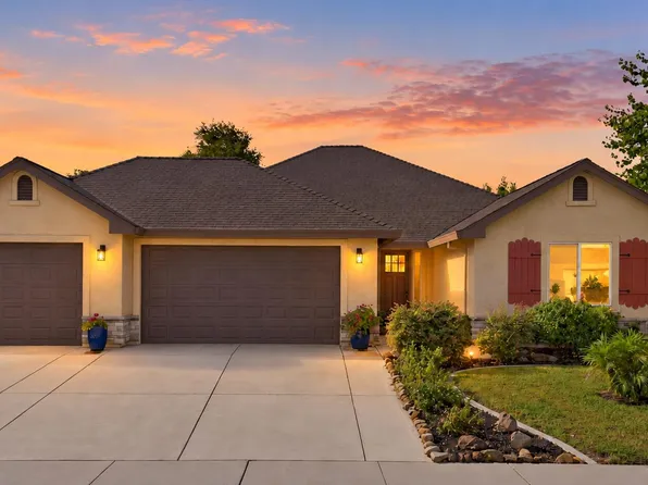 3577 Laver St, Redding, CA 96002