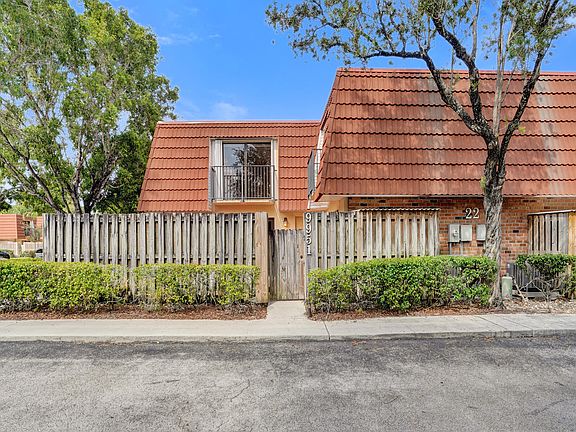 2nd image of 9951 NW 6th Court