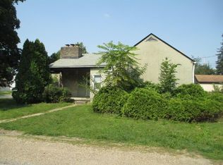 976 Elaine Rd, Columbus, OH 43227