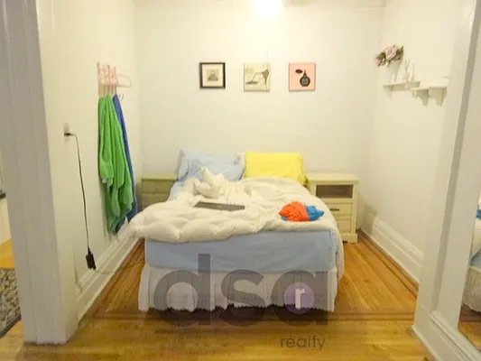Rented by DSA Realty | media 8
