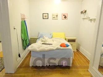 Rented by DSA Realty