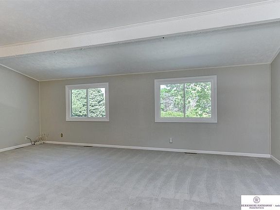 4th image of 4419 Eastridge Dr