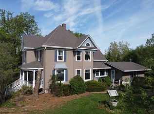 19904 Oak Grove Rd, Harvard, IL 60033