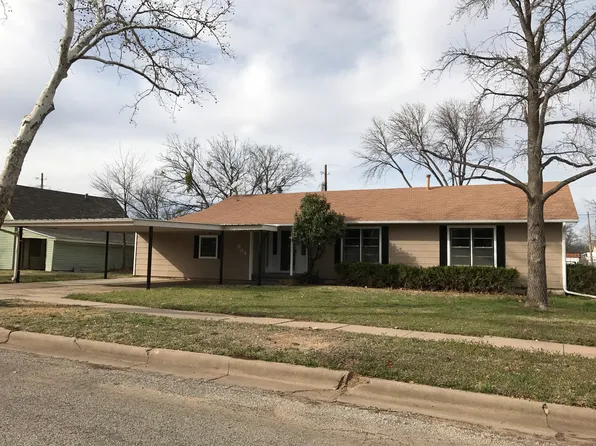 604 W Payne St, Olney, TX 76374