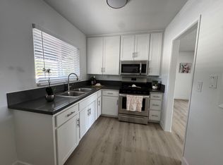 6463 Kester Ave #1, Van Nuys, CA 91411