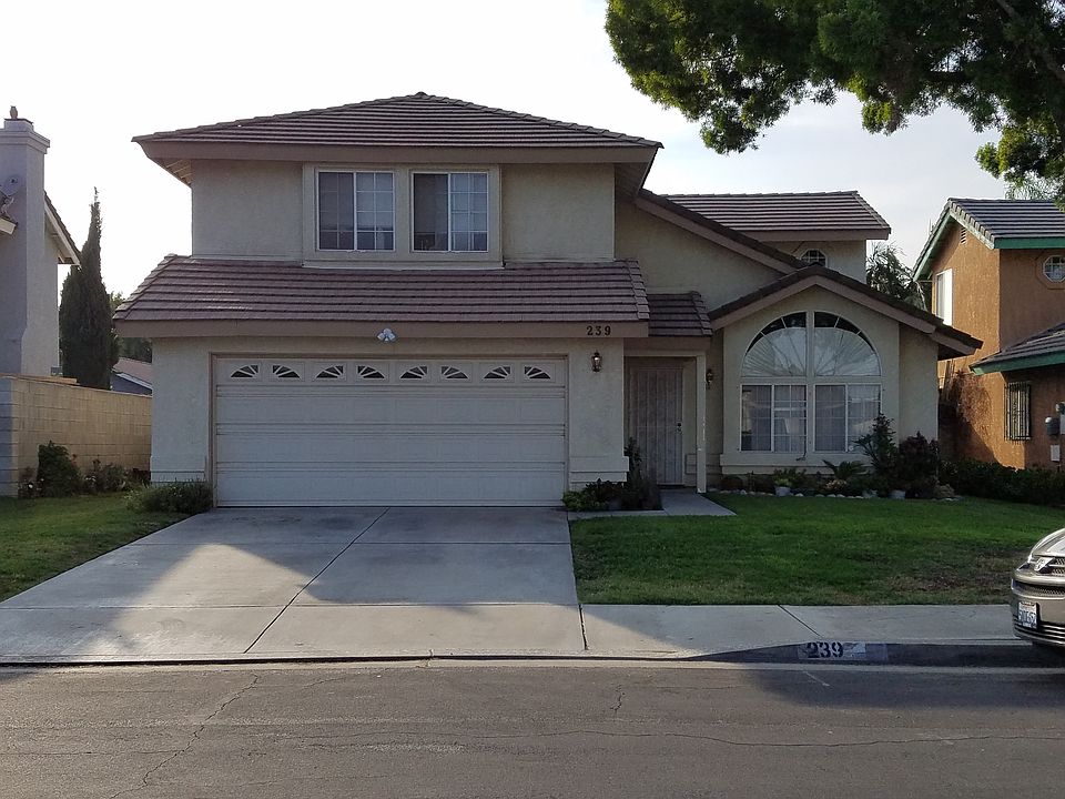 1st image of 239 S Siesta Ave