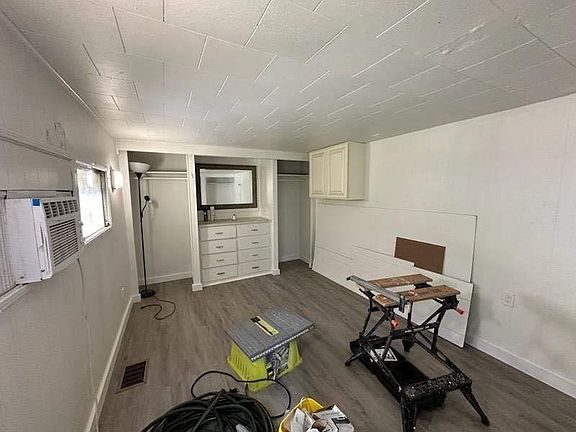 5th image of 4114 Lindenwood St