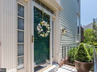 13035 Harvest Pl, Clifton, VA 20124