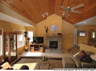 149 Kingfisher Rd, Camdenton, MO 65020