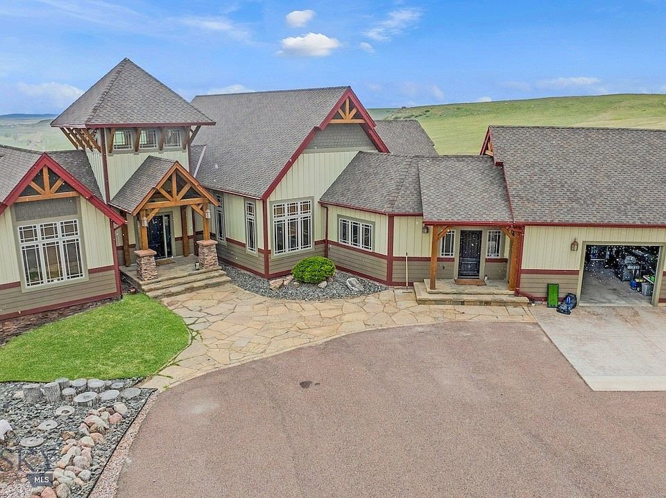 1st image of 264 Comer Hill Rd
