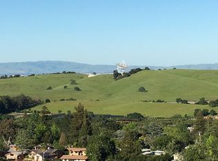 95 Lerida Ct, Portola Valley, CA 94028