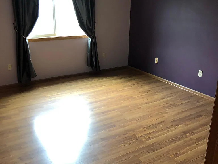 245 W Joliet St #303 — Photo 8