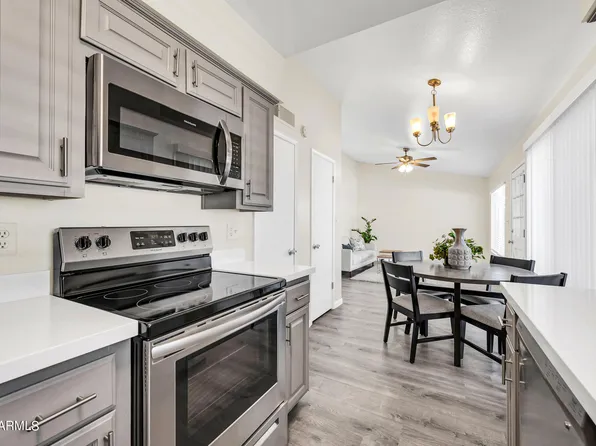 6409 S NEWBERRY Road #D, Tempe, AZ 85283