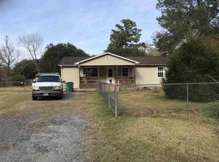 8413 Mitchell Rd, Lumberton, TX 77657