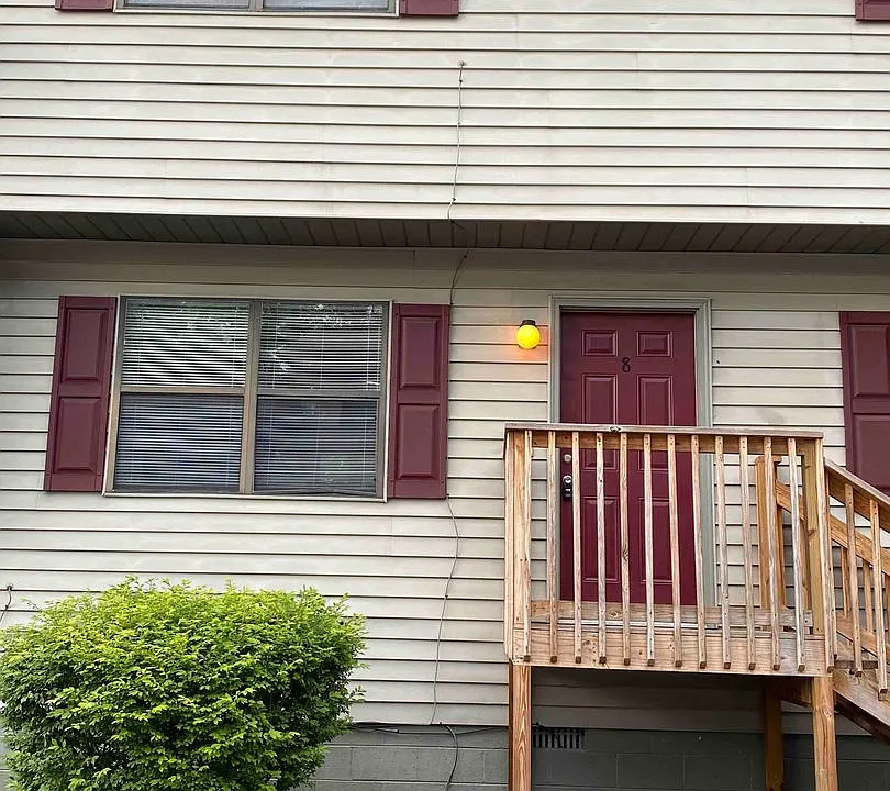 629 Ridge Rd