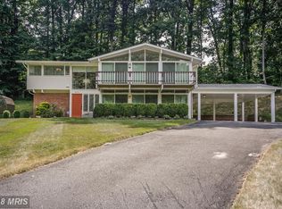 6415 Recreation Ln, Falls Church, VA 22041