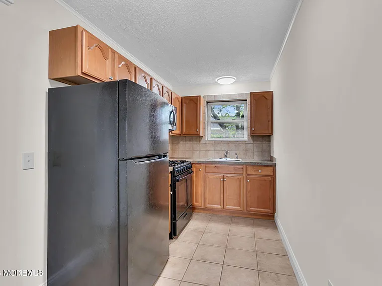 455 Ocean Blvd #8 — Photo 5