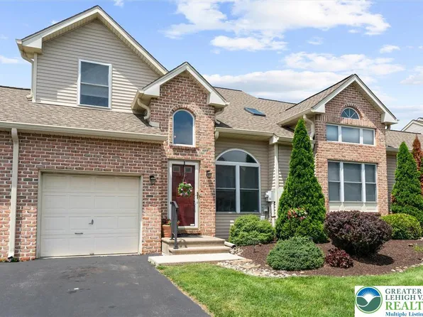 318 Windsor Pl #318, Macungie, PA 18062