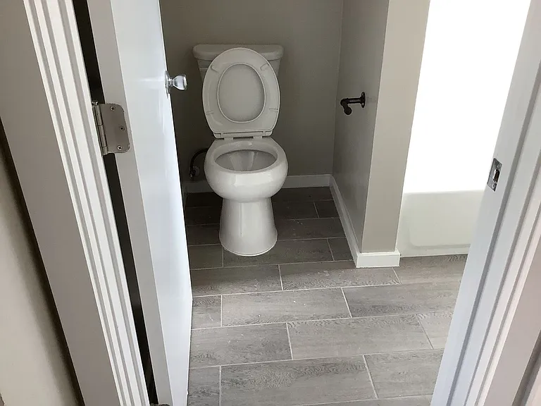 5909 Cecilia St — Photo 14