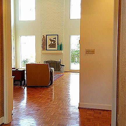 4th image of 1356 Creekford Cir