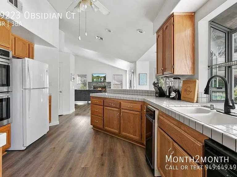 29223 Obsidian Ct — Photo 15
