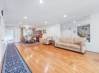 14759 71st Ave, Flushing, NY 11367