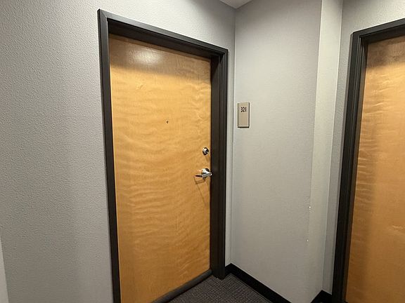 4th image of 1125 NW 9th Ave APT 321