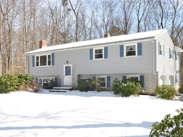 15 Walnut Drive, Marlborough, CT 06447