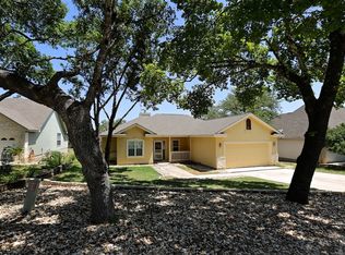 6 Midland St, Wimberley, TX 78676