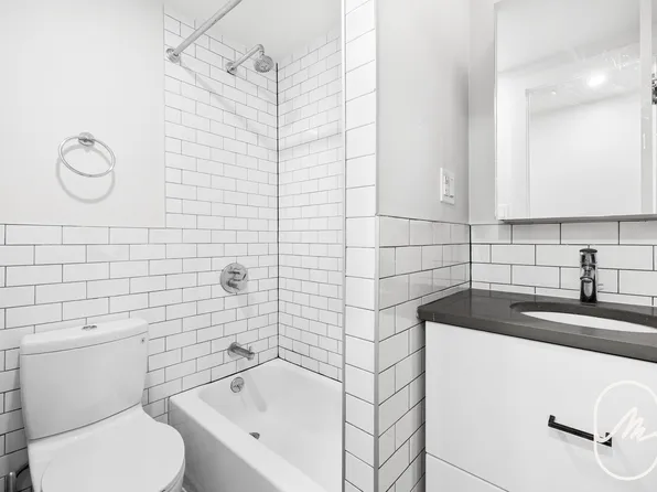 738 East 6th Street image 9 of 18