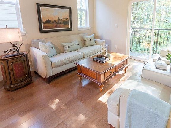 2nd image of 2177 NW Moraine Pl