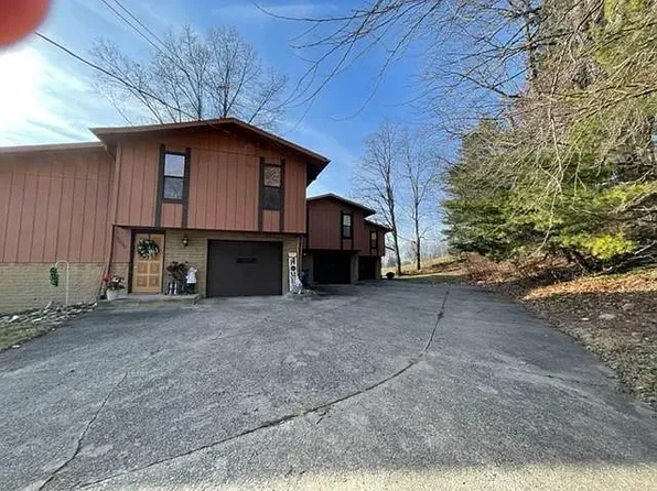 3020-3024 Kemble Ave, Akron, OH 44319