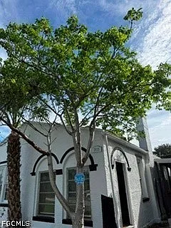 3 bed, 1.0 bath, 976 sqft, $1,575 — Photo 4