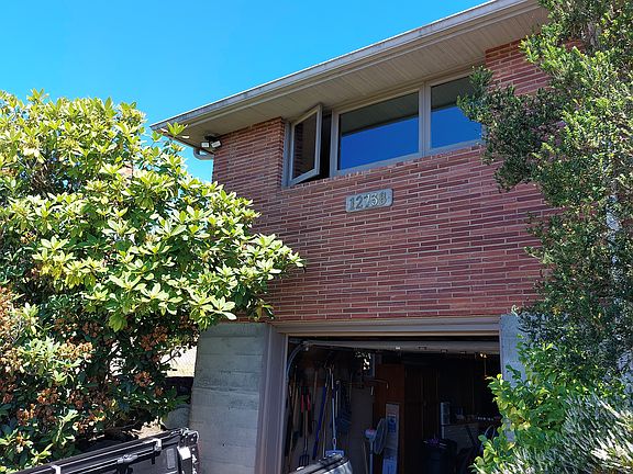 3rd image of 12738 10th Ave NW
