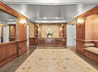 15 Lafayette Ct APT 1B, Greenwich, CT 06830