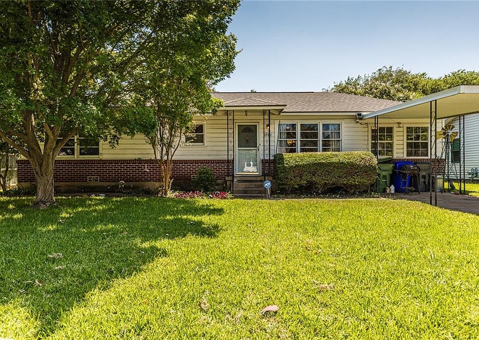 1112 N 64th St Waco Tx 76710 Zillow