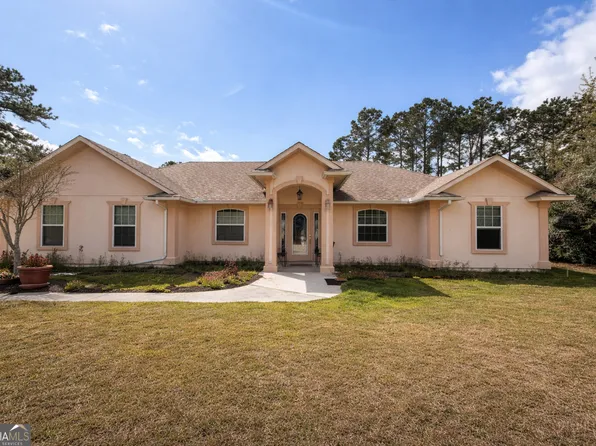 352 Rainbow Ln, Woodbine, GA 31569