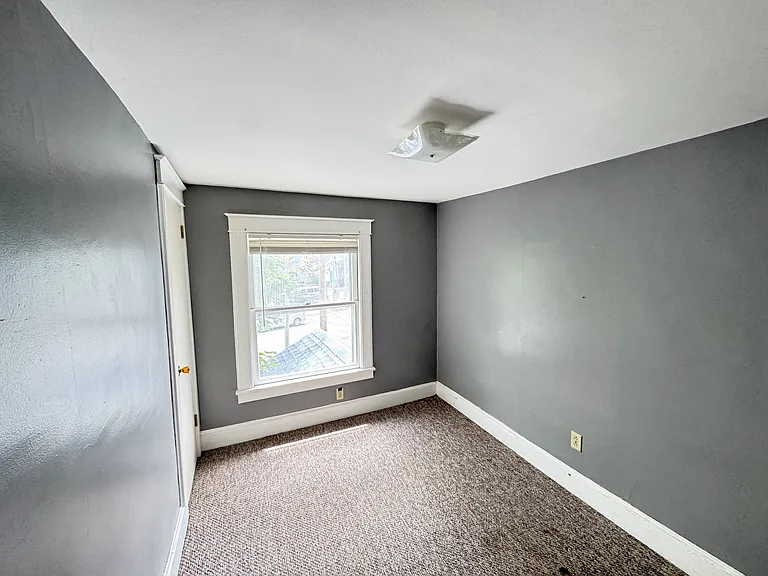 1801 E Main St #3 — Photo 7