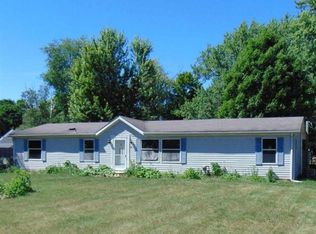 121 Elizabeth St, Albion, MI 49224