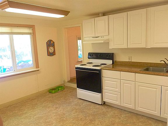 5th image of 1946 W Athena Cir
