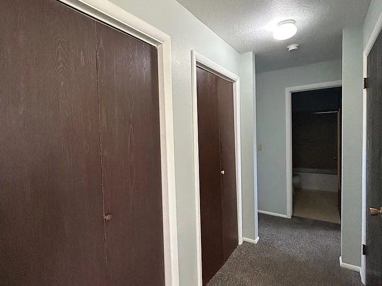 5105 Hawthorne — Photo 13