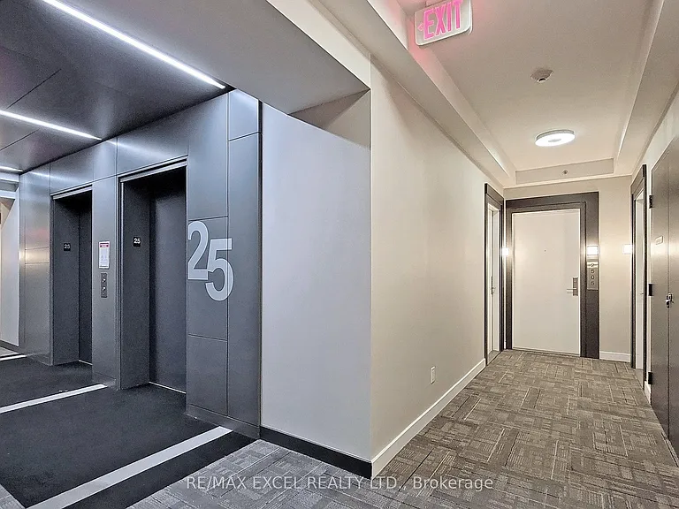 318 Richmond St W #2505 — Photo 24