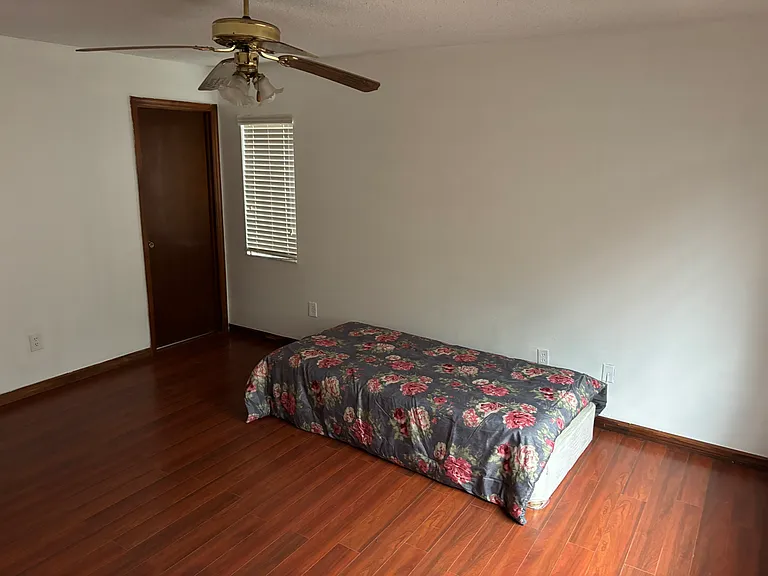 7400 Wade Meadow Ct — Photo 14