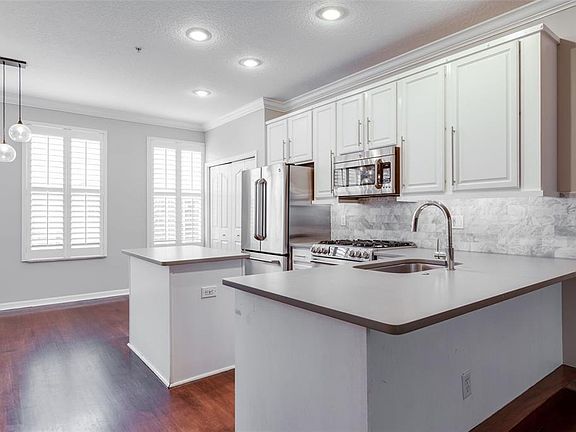 3rd image of 1525 Pleasant Harbour Way